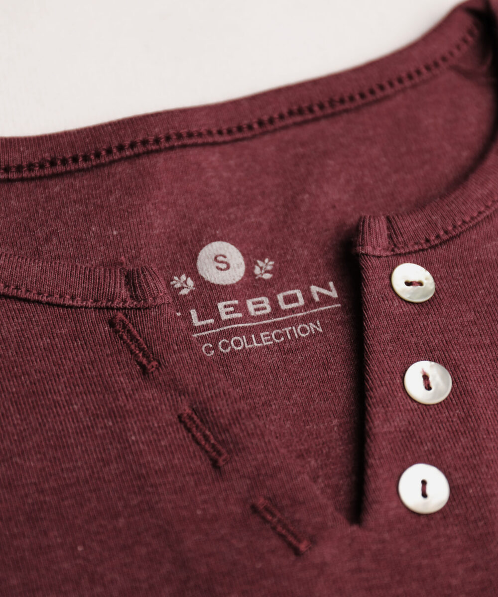 تیشرت زنانه سه دکمه