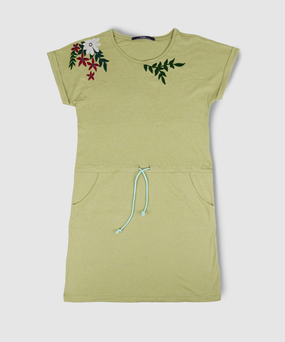 پیراهن زنانه گلدوزی