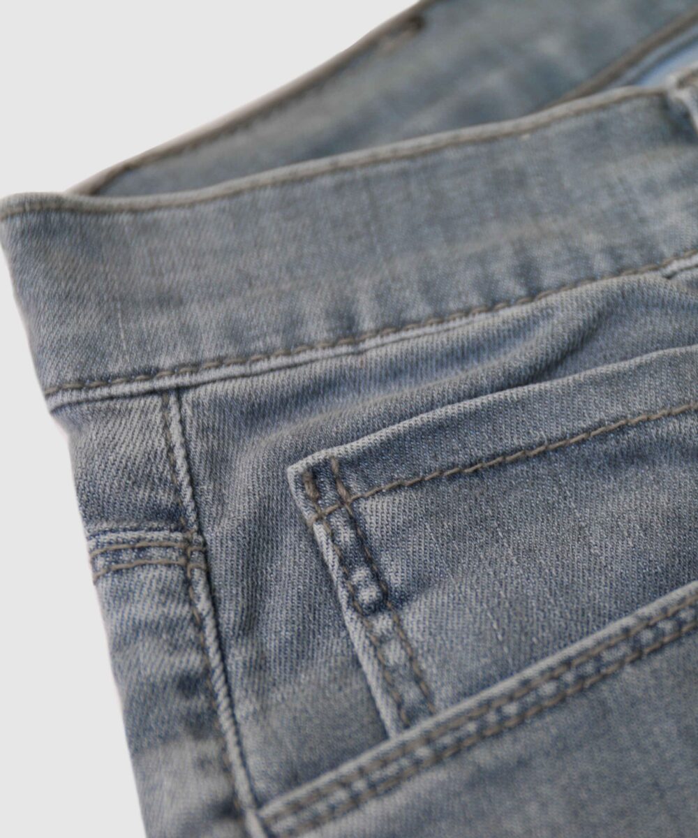 شلوار جین زنانه