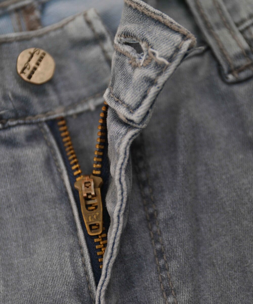 شلوار جین زنانه