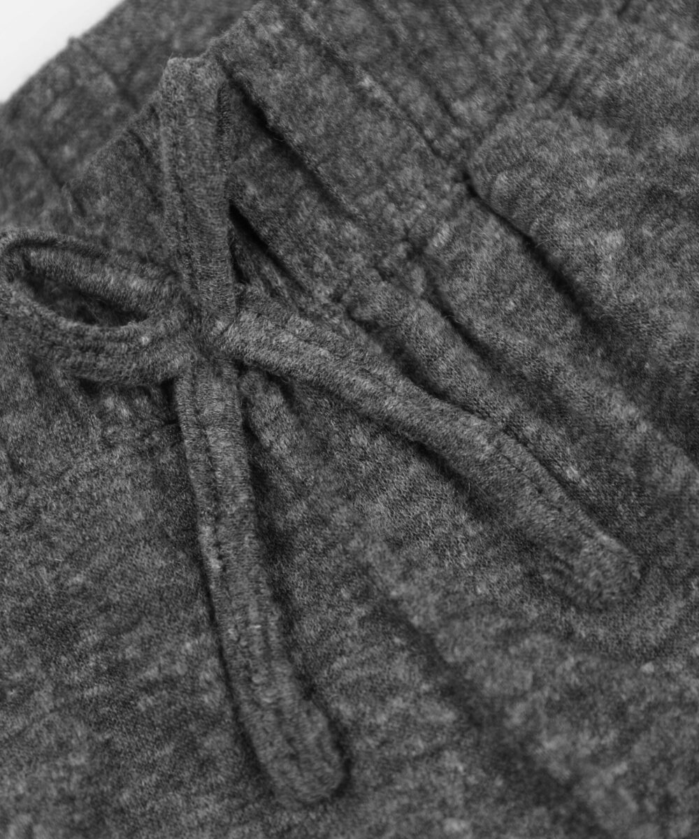 شلوار زنانه