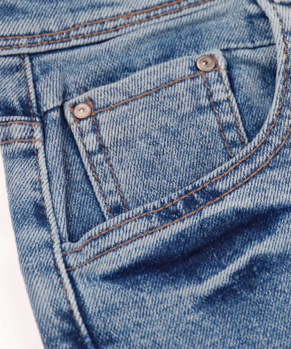 شلوار جین زنانه