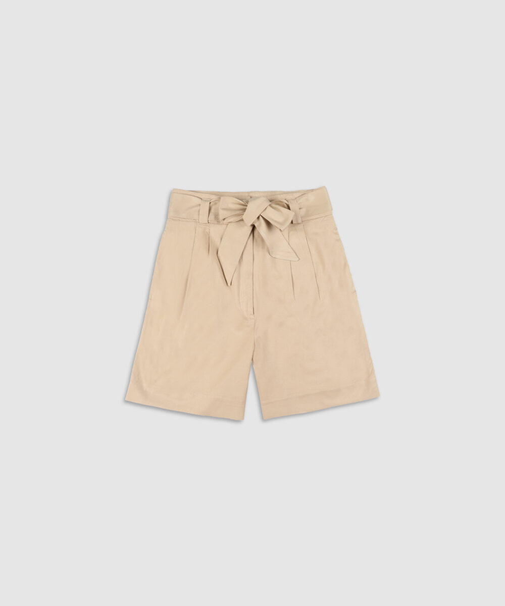 شلوارک زنانه