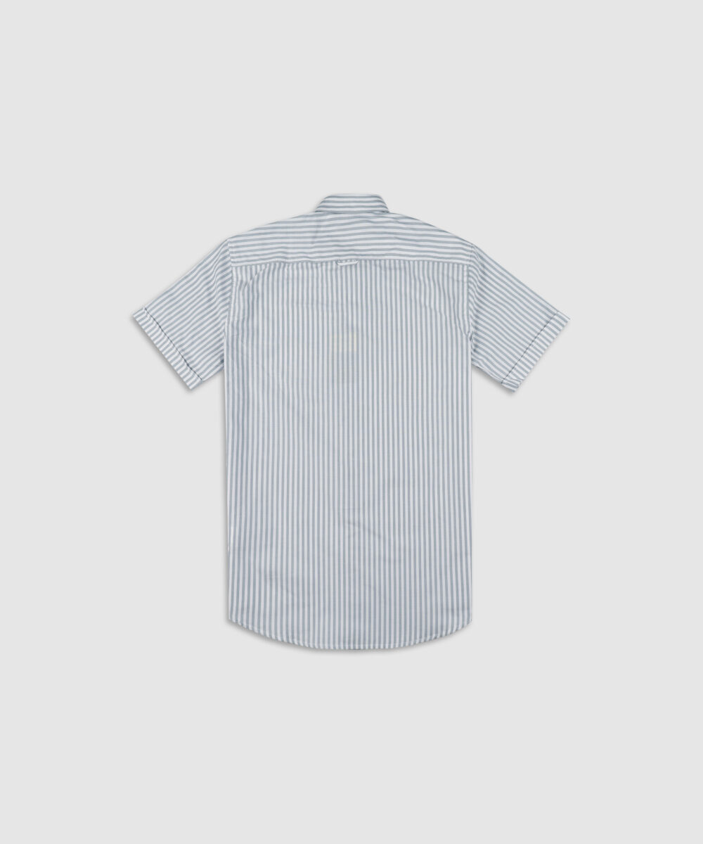 پیراهن مردانه