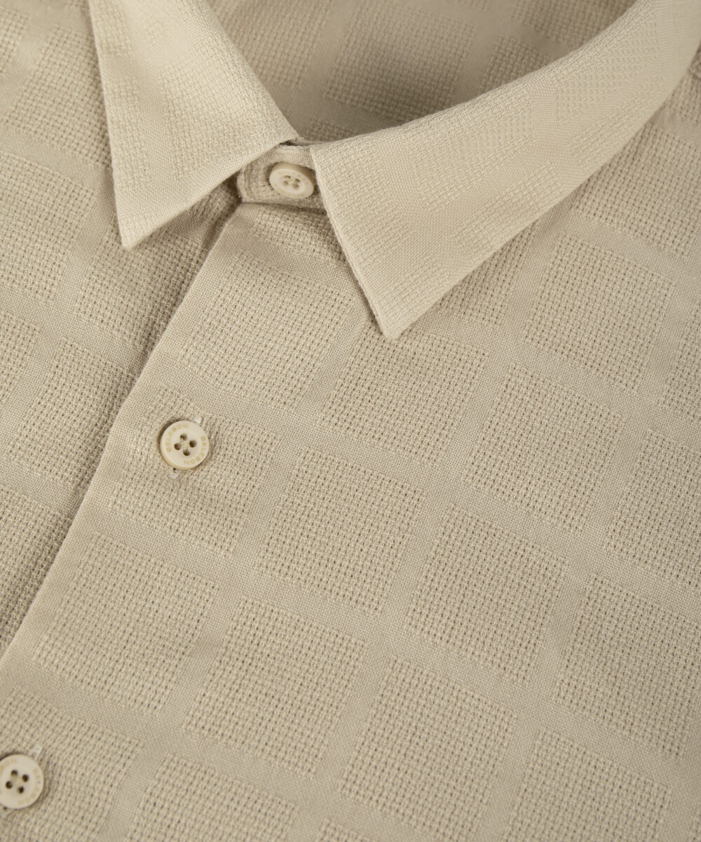 پیراهن مردانه