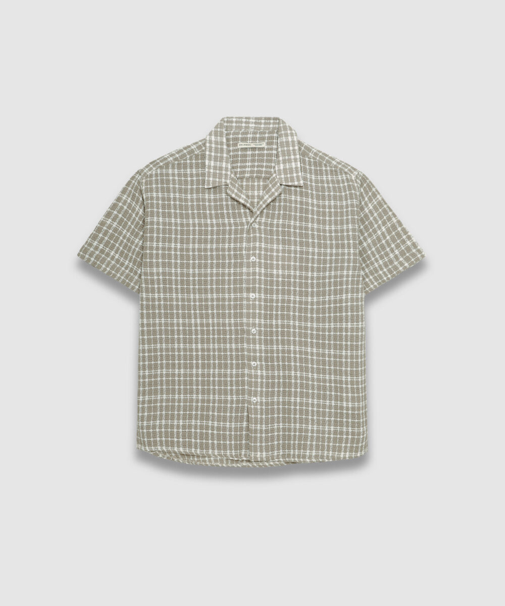 پیراهن مردانه