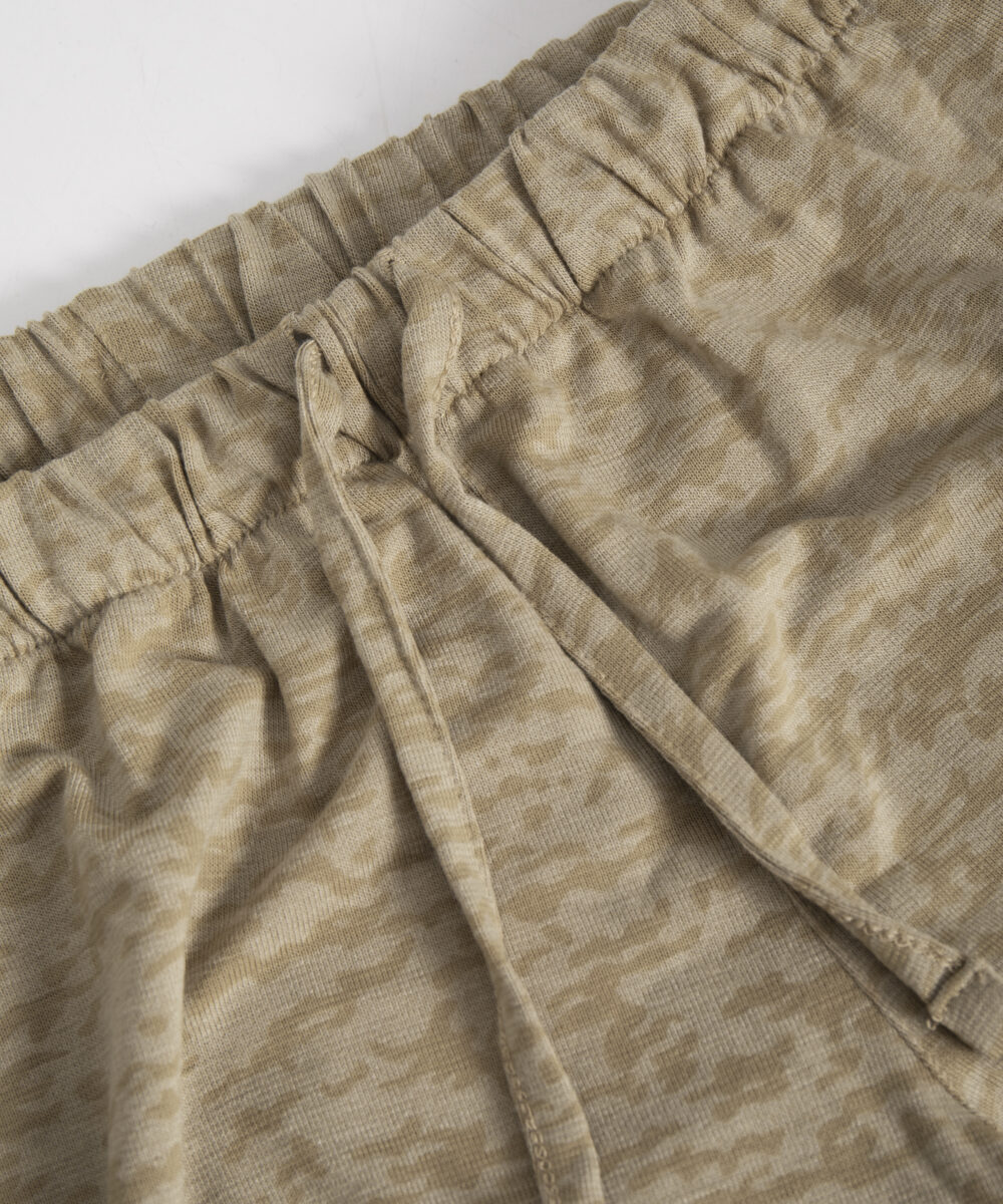 شلوارک زنانه