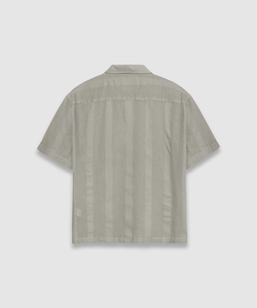 پیراهن مردانه