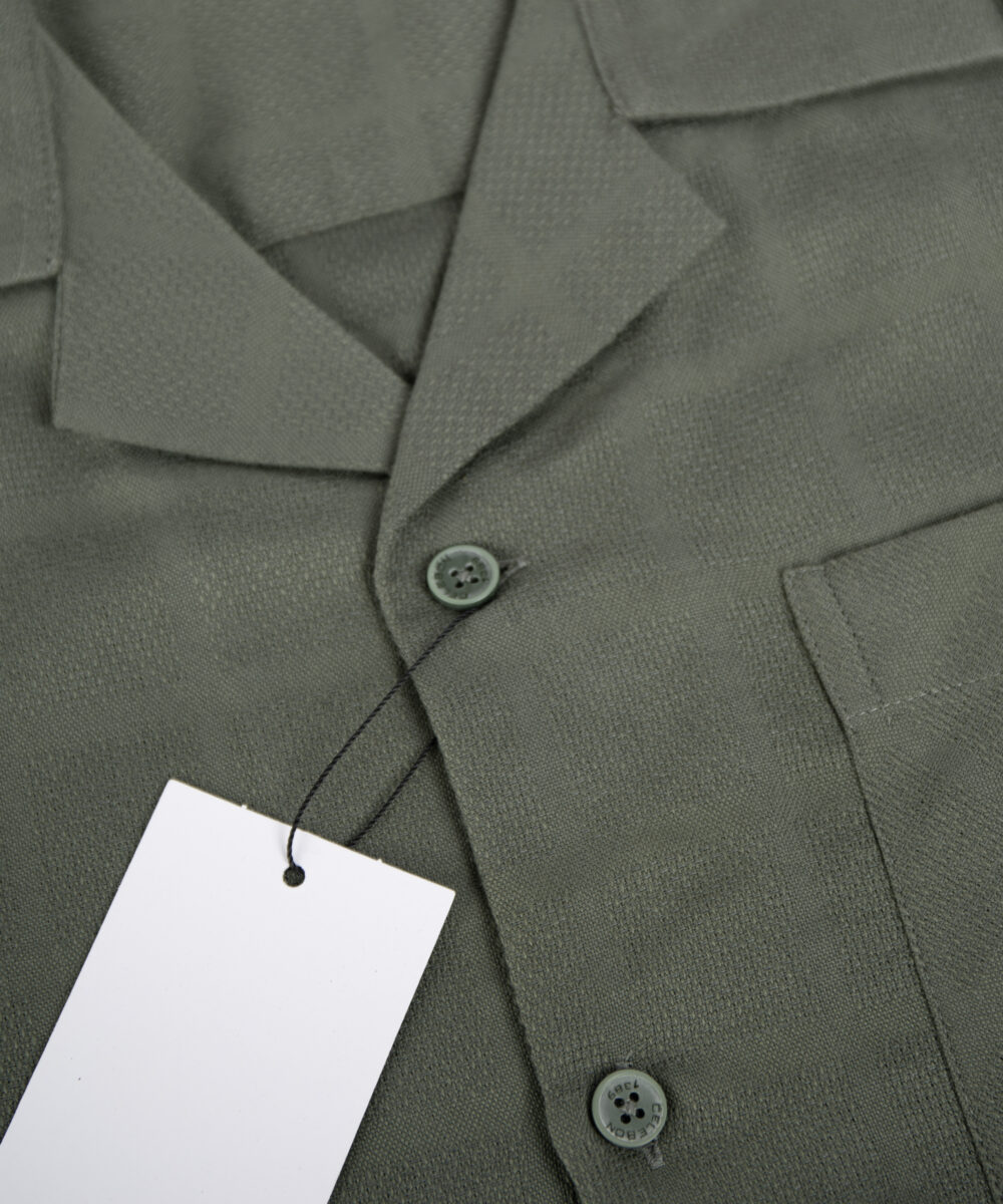 پیراهن مردانه