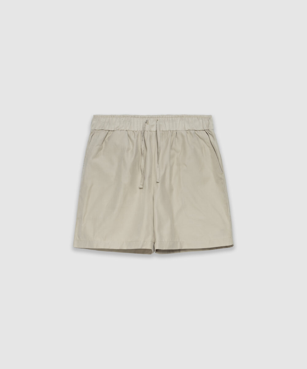 شلوارک زنانه