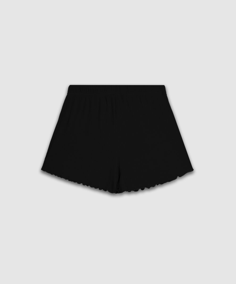 شلوارک زنانه